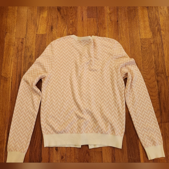 Pink and White Chevron Cardigan - Picture 13 of 15